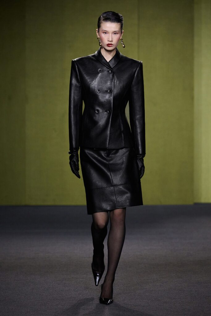 00001-yirantian-fall-2026-ready-to-wear-shanghai-credit-brand.jpg