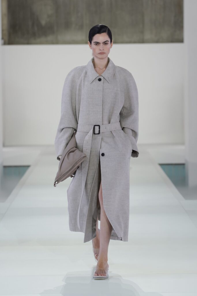 00010-cos-spring-2026-ready-to-wear-credit-brand.jpg
