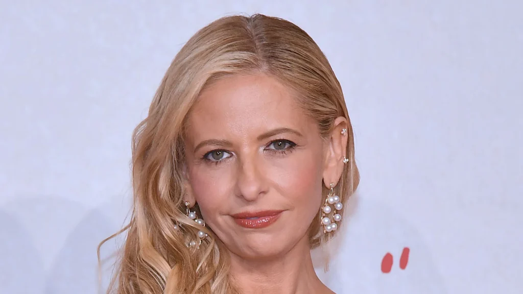 Sarah Michelle Gellar Paris fire