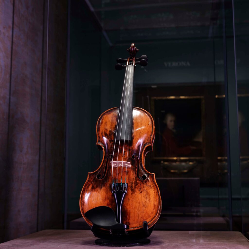 25cul-mozart-promo-mediumSquareAt3X.jpg