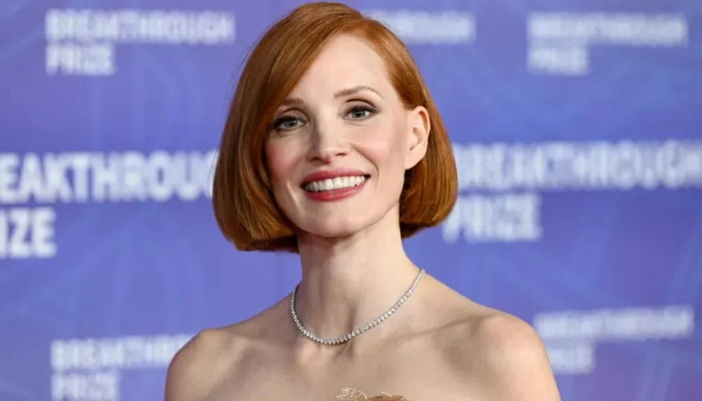 : Jessica Chastain New Bob Haircut 2026 Breakthrough Prize Red Carpet