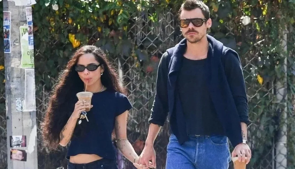 Harry Styles’ Friends Reportedly ‘Alarmed’ by Fast-Paced Engagement to Zoë Kravitz Harry Styles’