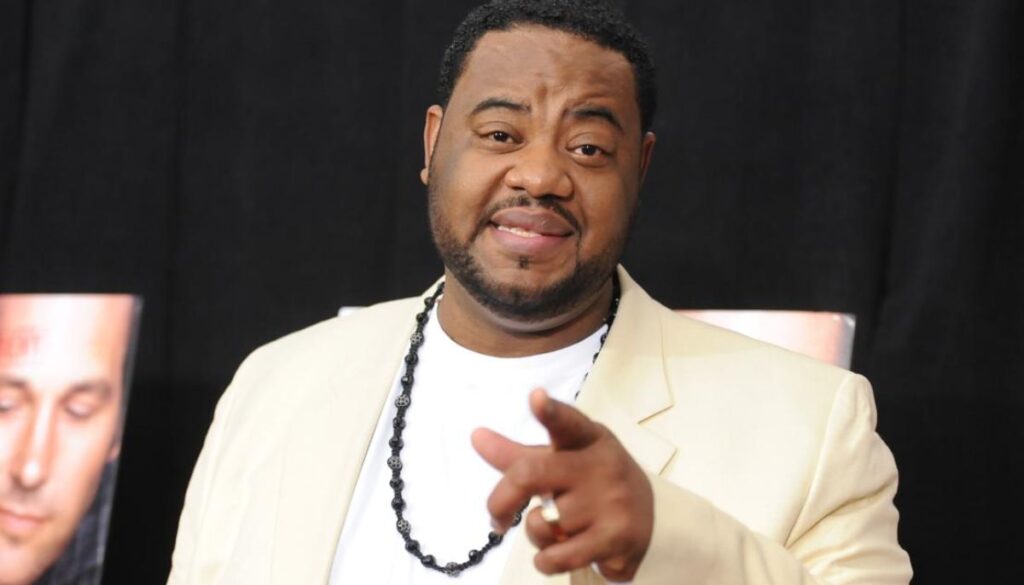 30 Rock’ Fan Favorite Grizz Chapman Dies at 52 After Long Health Battle Grizz Chapman