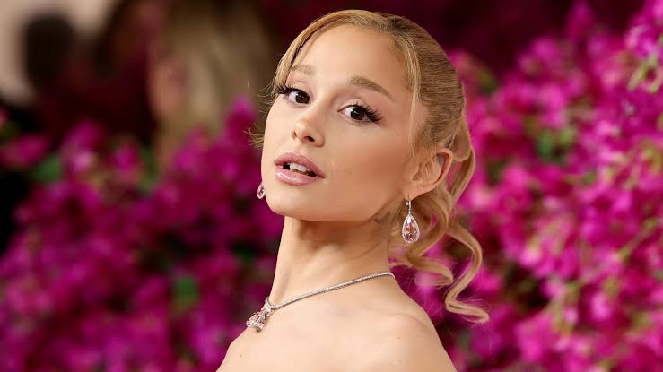 Ariana Grande Steps Back From Spotlight, Reason Revealed