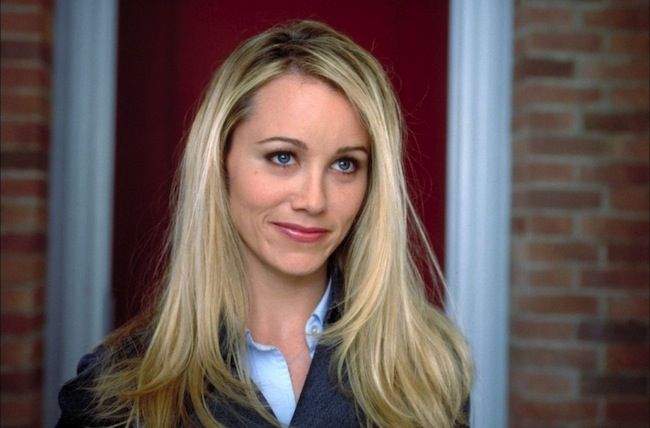 Christine Taylor Recalls Brady Bunch Weight Demand christine taylor