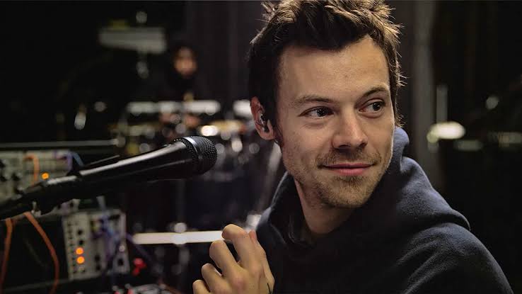 Harry Styles Reveals How His Ex Helped Him Overcome Fear Harry Styles